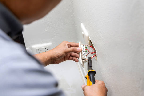 Best Residential Electrician Services  in Columbus Junction, IA
