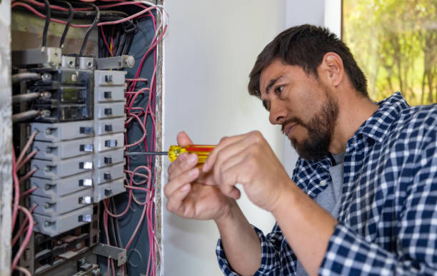 Best Licensed Electrician  in Columbus Junction, IA